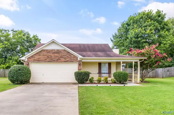 242 Stone Hill Drive, Huntsville, AL 35811