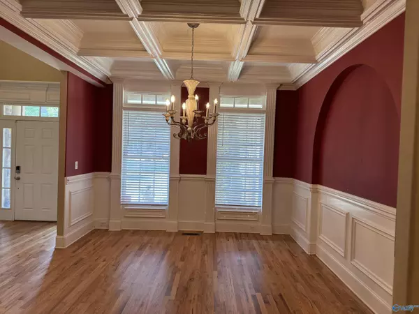 Huntsville, AL 35803,16484 Snug Harbor Drive SE