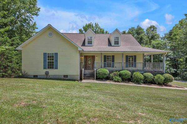 1114 Rb Shadrix Road, Hayden, AL 35079