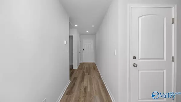 Owens Cross Roads, AL 35763,2274 Sequoyah Cove Drive SE