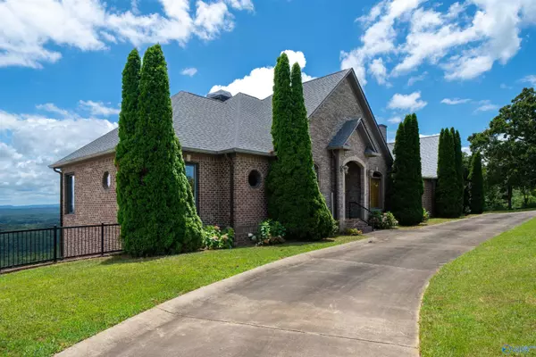 Springville, AL 35146,8378 Pine Mountain Road