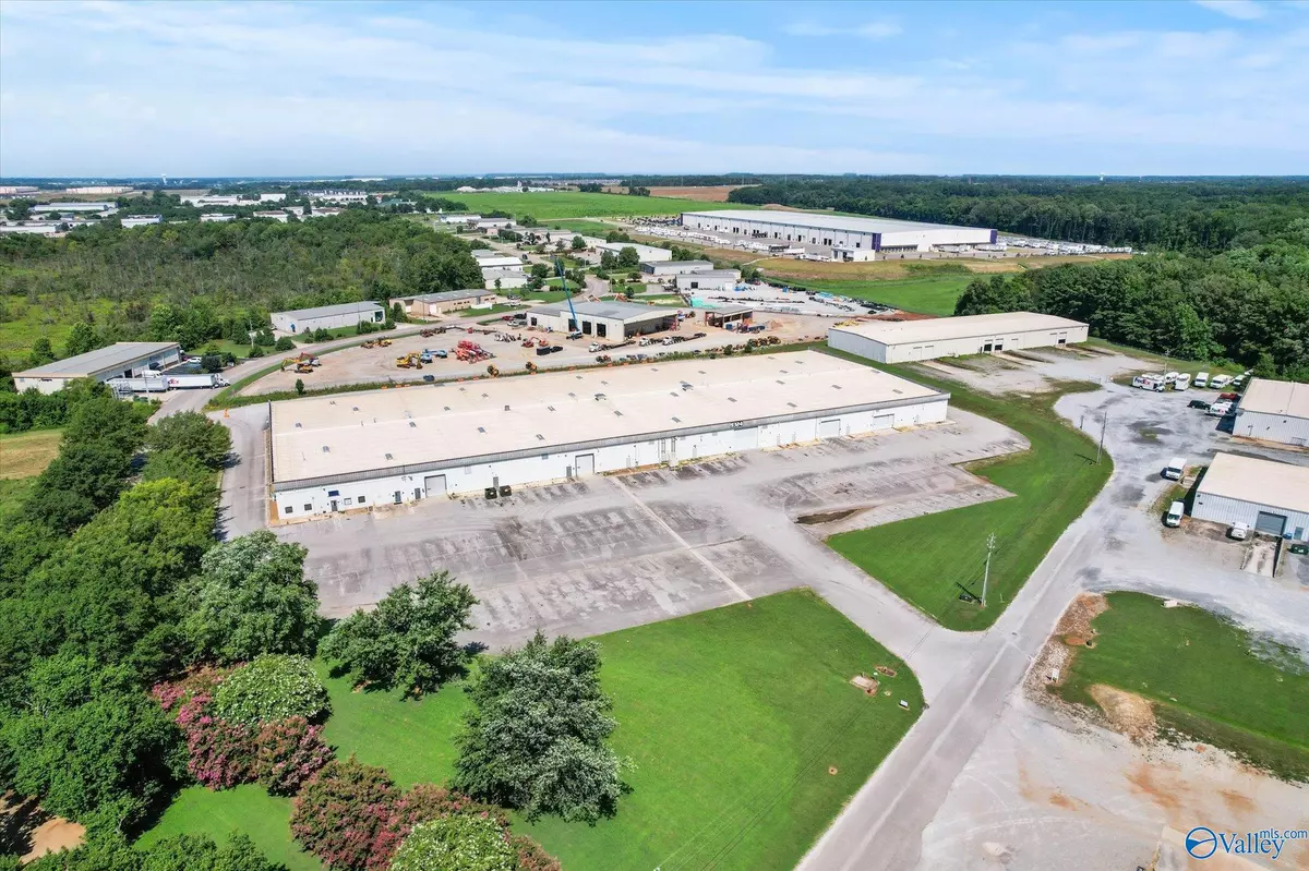 Madison, AL 35758,9324 Madison Blvd