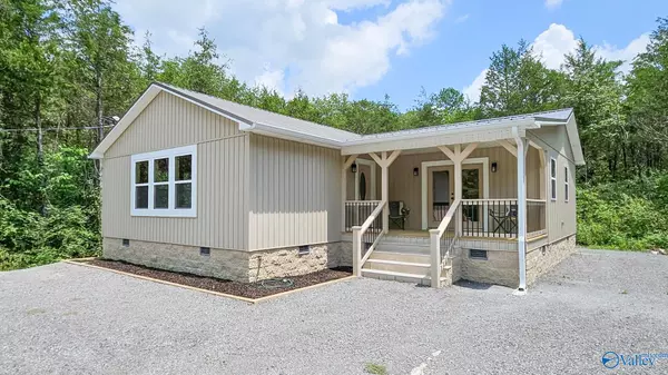 3624 County Road 17, Woodville, AL 35776