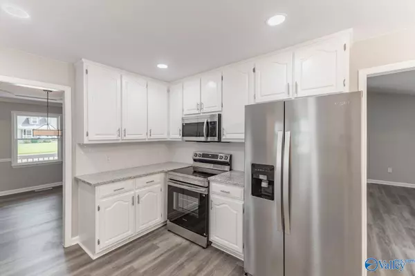112 Stilwell Drive, Toney, AL 35773
