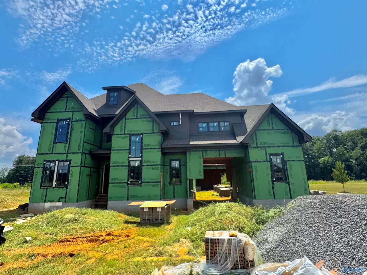 Decatur, AL 35601,2510 Legacy Cove