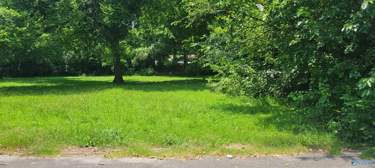 Huntsville, AL 35816,911 Lee Drive