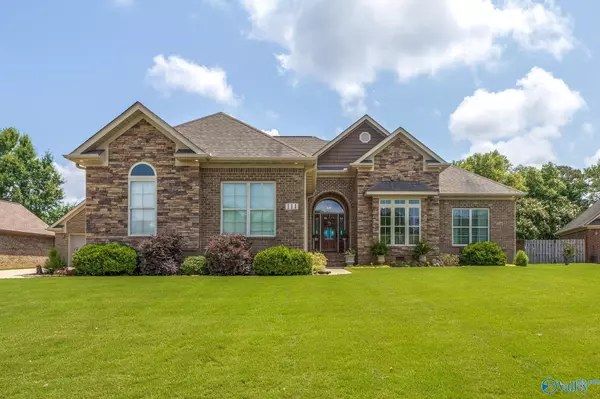 111 Cherry Ridge Drive, New Market, AL 35761