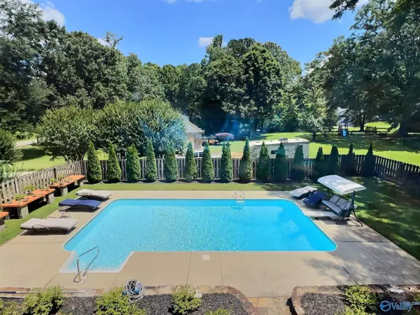 Rainbow City, AL 35906,125 Kelly Street