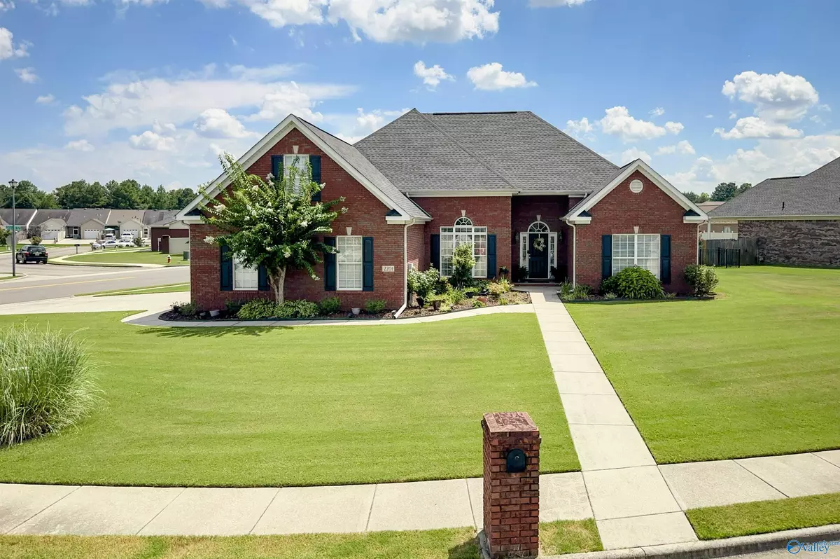 Decatur, AL 35603,2201 Naples Drive SW