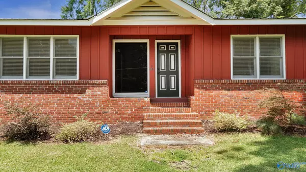 Anniston, AL 36206,174 Nunnally Avenue