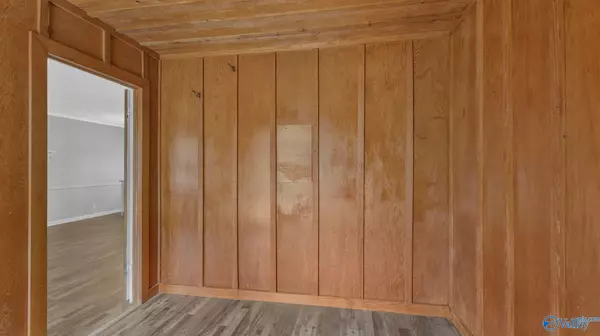 Anniston, AL 36206,174 Nunnally Avenue