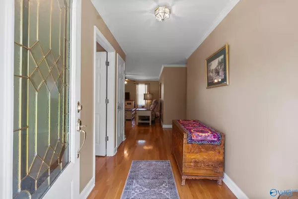 Athens, AL 35611,8890 Holt Springer Road