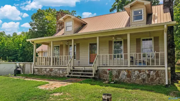 Fort Payne, AL 35967,1512 Skyline Avenue E