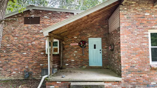 Hackleburg, AL 35564,1801 County Highway 116