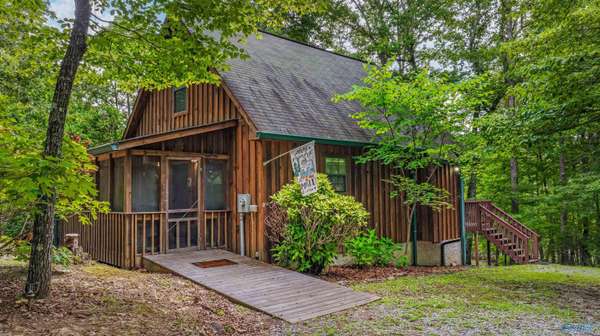 27 Road 9013, Mentone, AL 35984