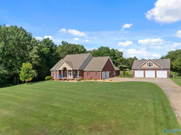 Athens, AL 35611,17900 Hampton Cove Way