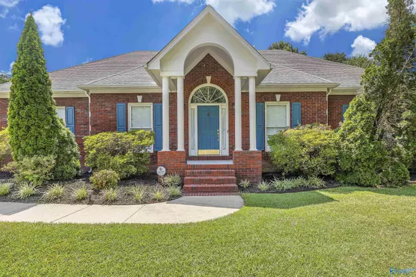 Decatur, AL 35603,2011 Shady Grove Lane SW