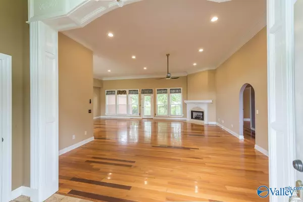 Toney, AL 35773,138 Phantom Drive