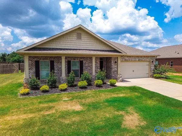 Athens, AL 35613,14511 London Lane