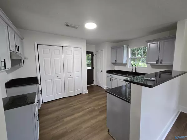 Scottsboro, AL 35768,219 Chestnut Street