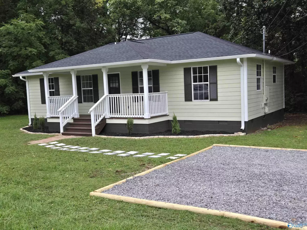 Scottsboro, AL 35768,219 Chestnut Street