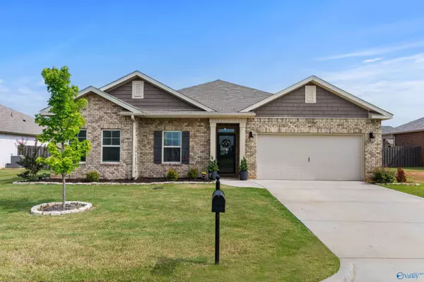 Athens, AL 35613,25032 Delilah Circle