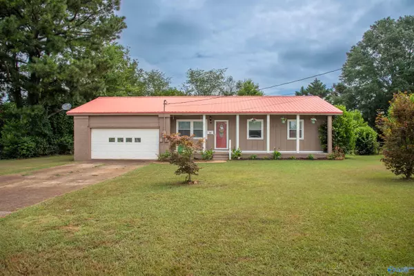 106 Will Street, Moulton, AL 35650