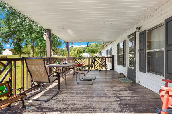 New Hope, AL 35760,2027 Oak Grove Road