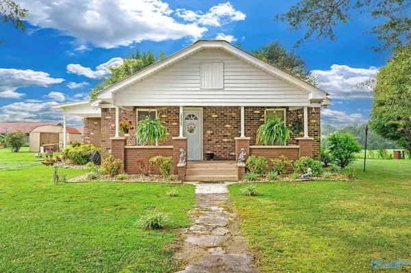 6829 Highpoint Road, Albertville, AL 35950