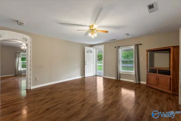 Hanceville, AL 35077,414 Edmondson Road