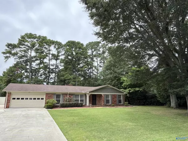 2307 Brookwood Drive SE, Decatur, AL 35601