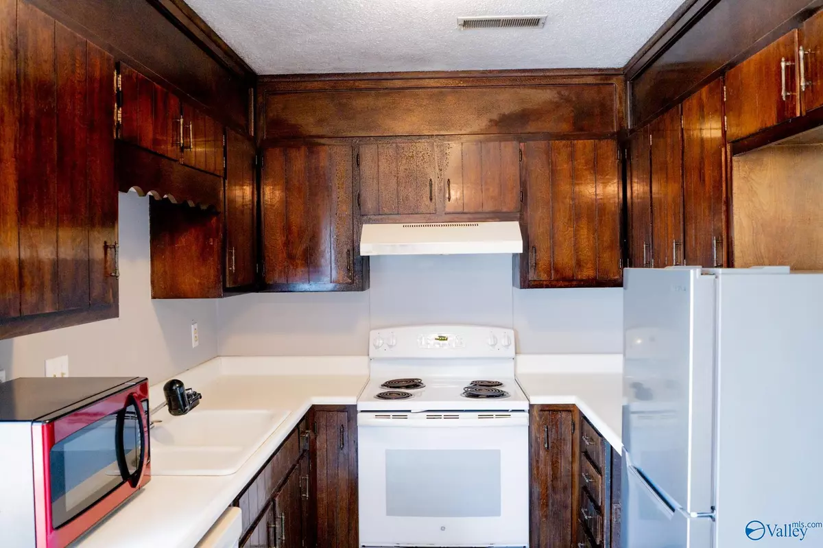 Huntsville, AL 35802,2225 Golf Road #313