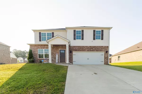 Hokes Bluff, AL 35903,2275 Cypress Bend Circle