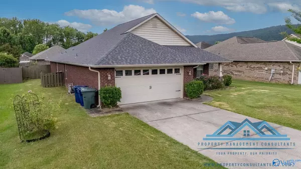 Owens Cross Roads, AL 35763,4620 Carrington Blvd