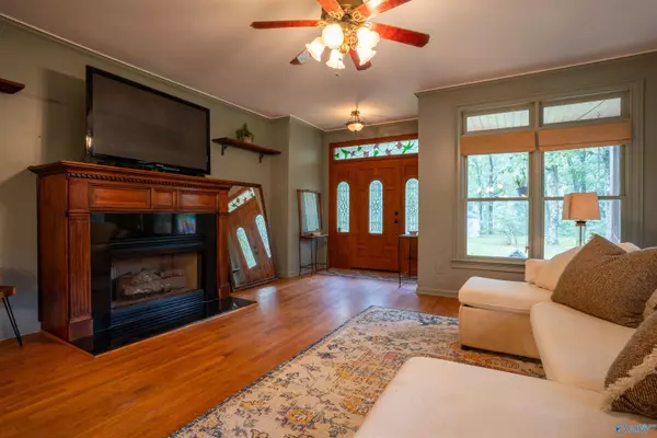 Mentone, AL 35984,20552 Scenic Hwy