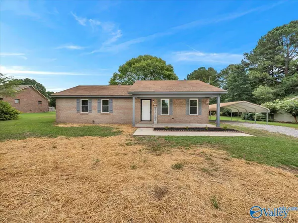 1042 Rock Spring Road, Hartselle, AL 35640