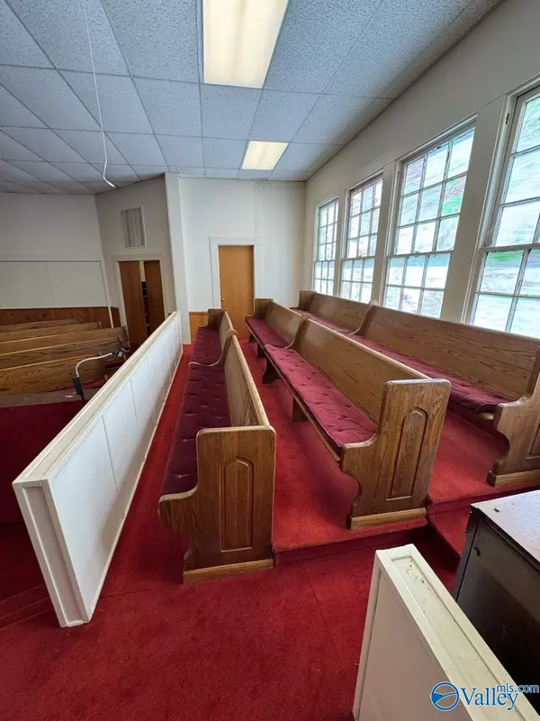 Anniston, AL 36201,230 S Wilmer Avenue