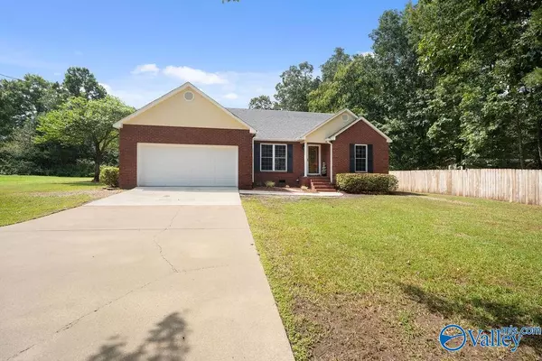 54 Spears Street, Sylvania, AL 35988