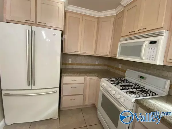 Huntsville, AL 35806,400 Forrest Park Court