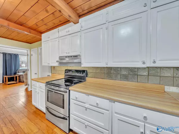 Scottsboro, AL 35768,204 Cherry Street W