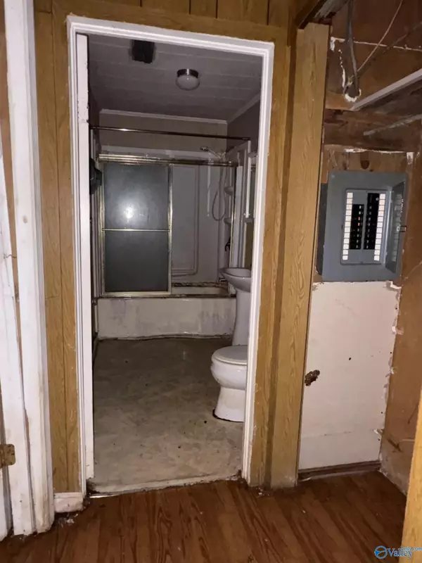 Town Creek, AL 35672,433 Sanderson Street