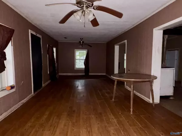 Town Creek, AL 35672,433 Sanderson Street