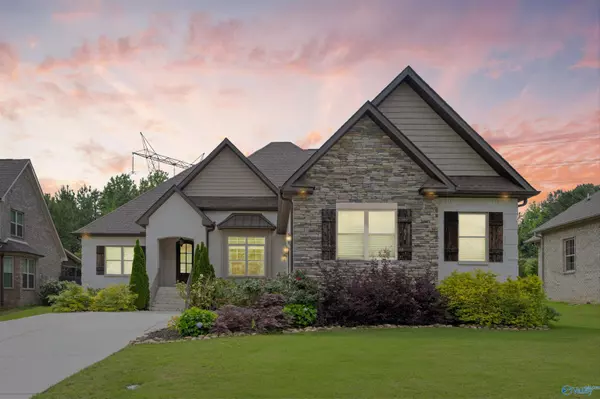 14359 Muirfield Drive, Athens, AL 35613