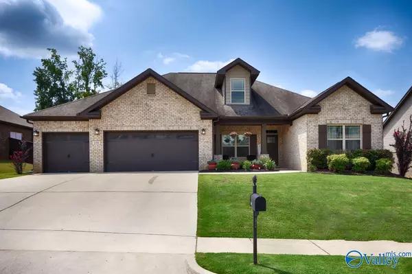 108 Oakside Circle, Madison, AL 35757