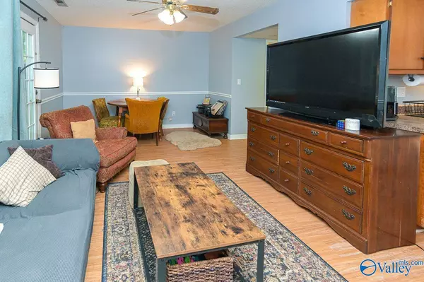 Florence, AL 35630,502B Short Street