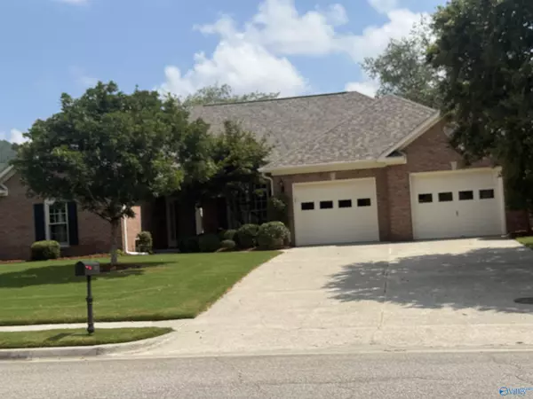 Hampton Cove, AL 35763,2607 Quarter Lane