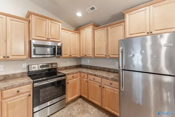 Madison, AL 35757,711 Oak Cove Lane