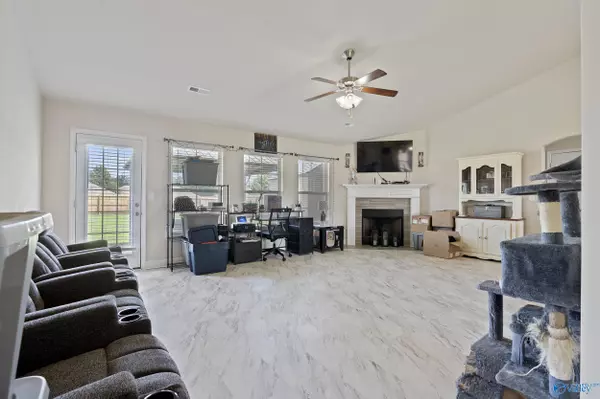 Ardmore, AL 35739,28165 Nuke Whitt Lane