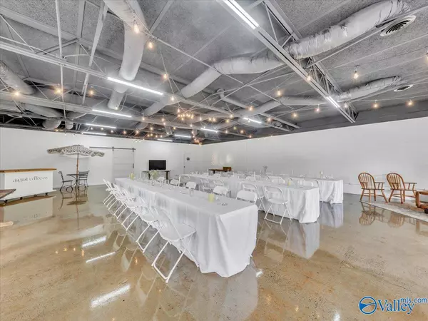 230 W Laurel Street, Scottsboro, AL 35768