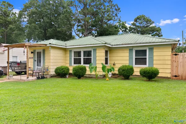 1409 Locust Street SE, Decatur, AL 35603